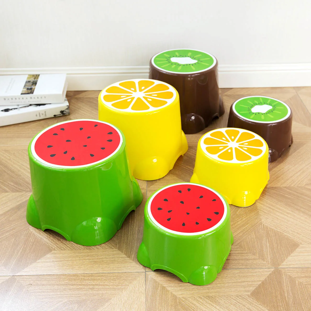 Cute Fruit Pattern Plastic Step Stool Non Slip Round Bath Bench Cute Fruit Pattern Plastic Step Stool