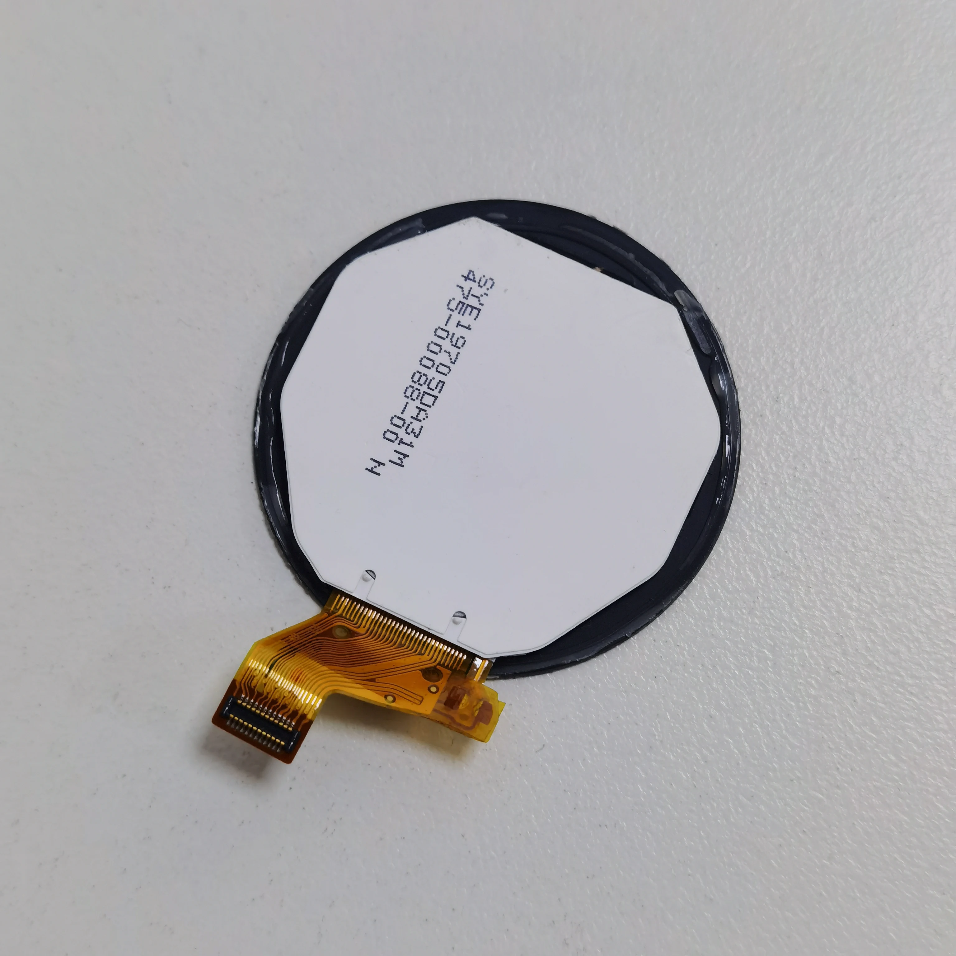 Garmin   735XT ü   735XT LCD ÷ ǰ  LCD ȭ