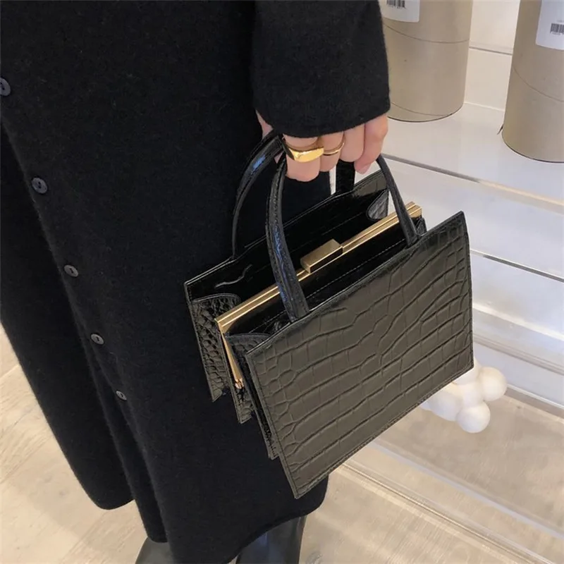 

2020 new large-capacity small square bag female bag new crocodile pattern bag retro organ bag portable messenger shoulder bag