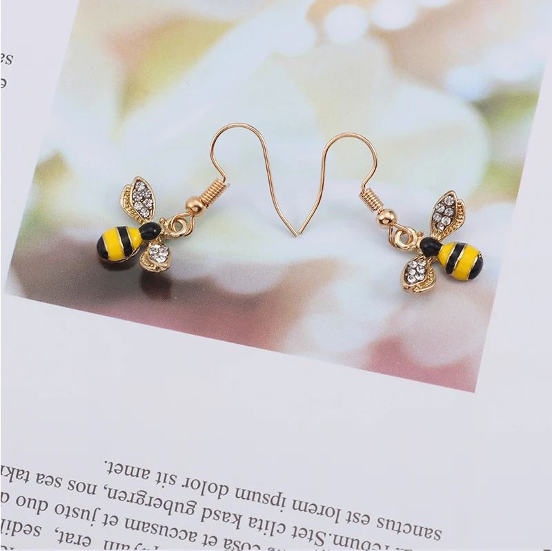 HTB13RkhEmtYBeNjSspkq6zU8VXaB