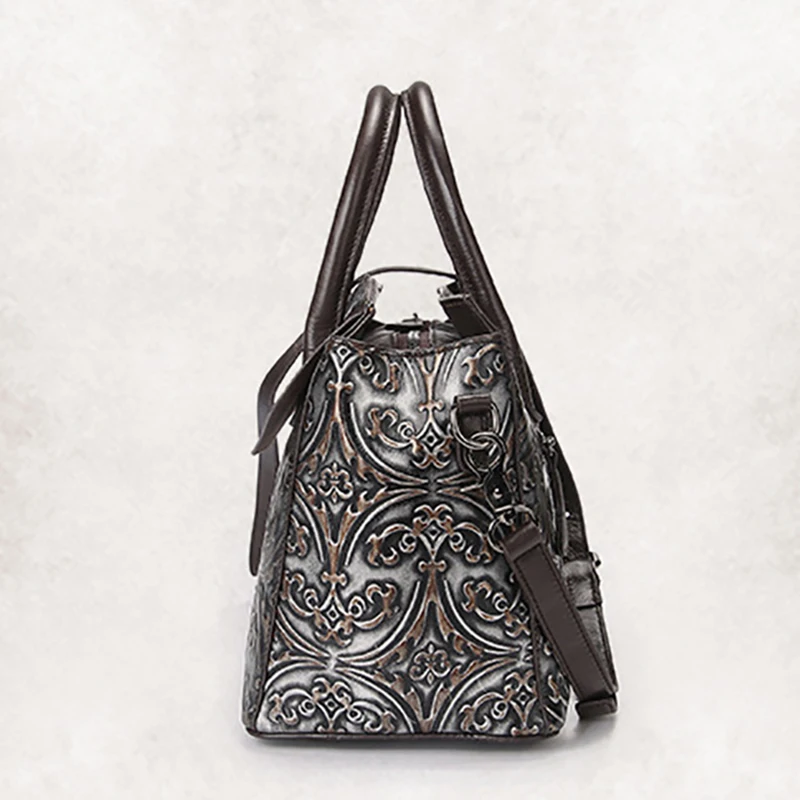 BMW086Silver Coffee03