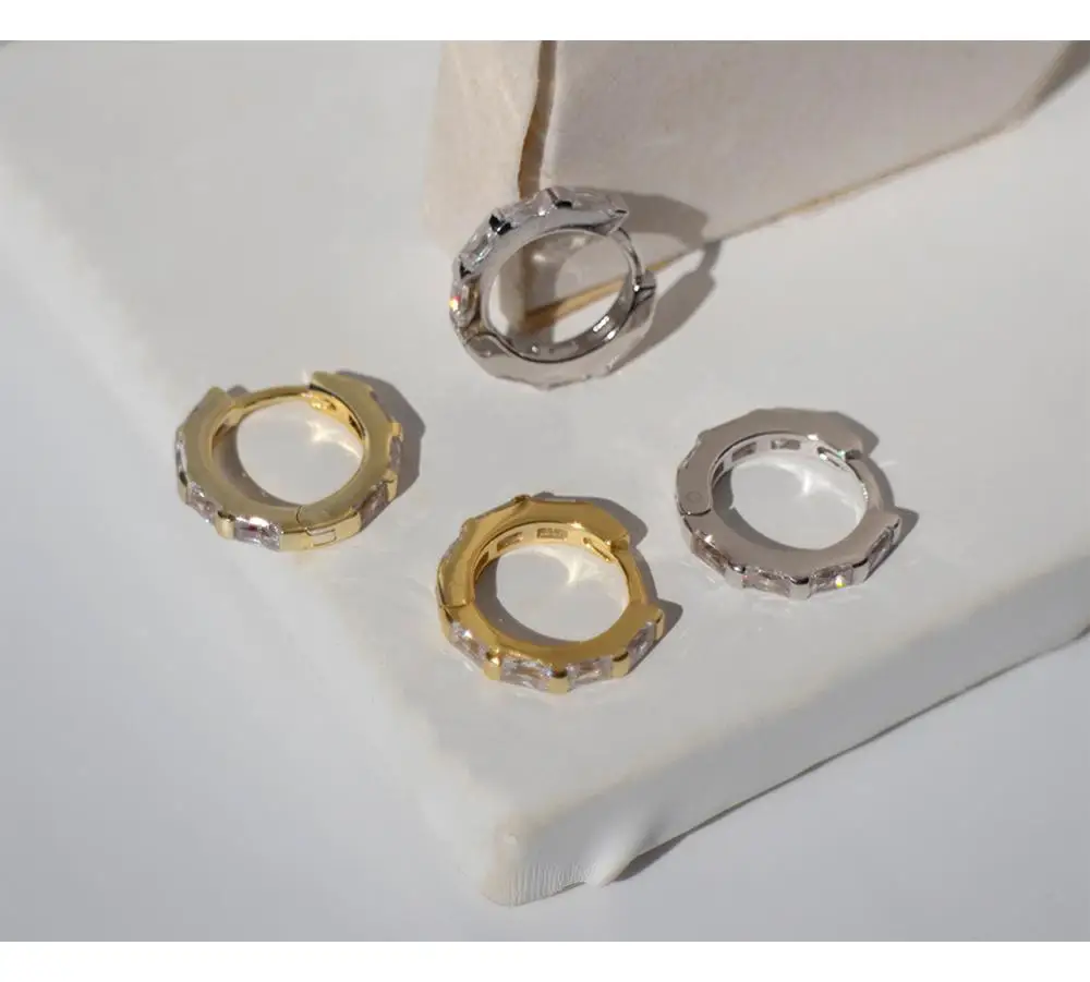 Серьги из серебра 925 пробы, стильные квадратные циркониевые серьги, кольцо для ушей, Пряжка для ушей, простой темперамент, тренд для девушек, серебряные серьги, ювелирные изделия