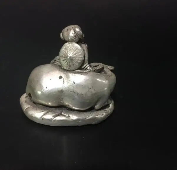 Собрать архаизмы ремесла белая медная девушка езда корова статуя