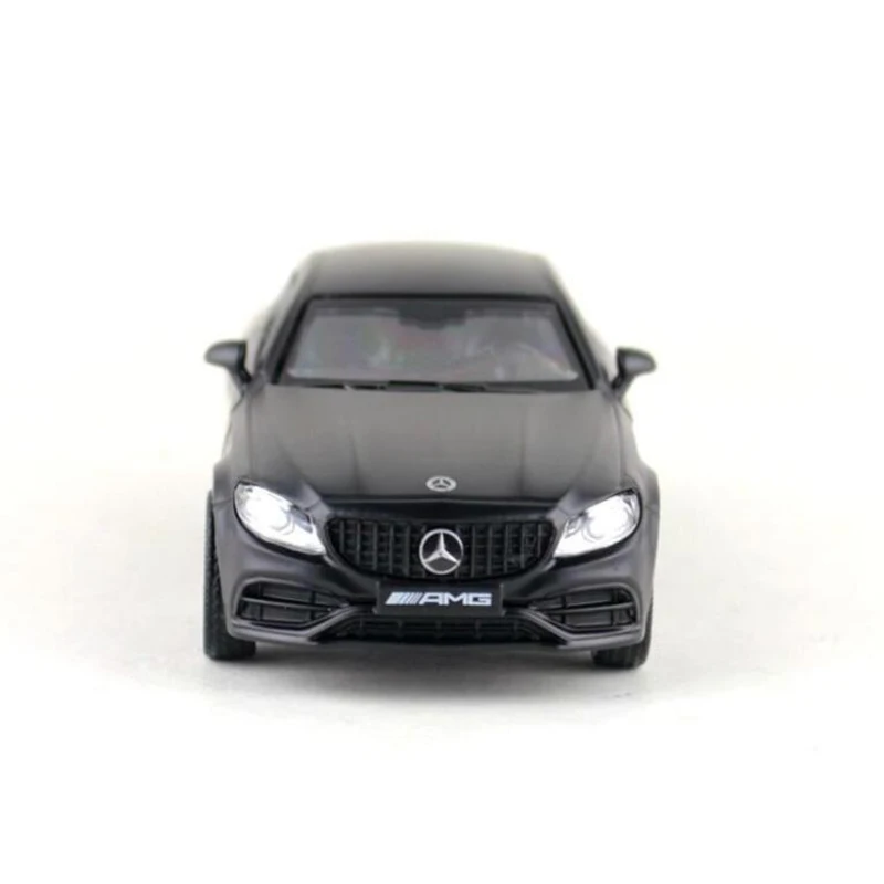 1/36 весы моделирование Mercedes AMG C63 сплав литья под давлением Модель Классические матовые черные игрушки для детей подарок на день рождения