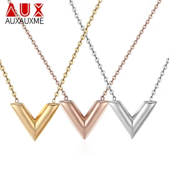 

Auxauxme V Letter Pendant Necklace For Woman Stainless Steel Intial Name Clavicular Chain Necklace Girlfriend Gif Jewelry
