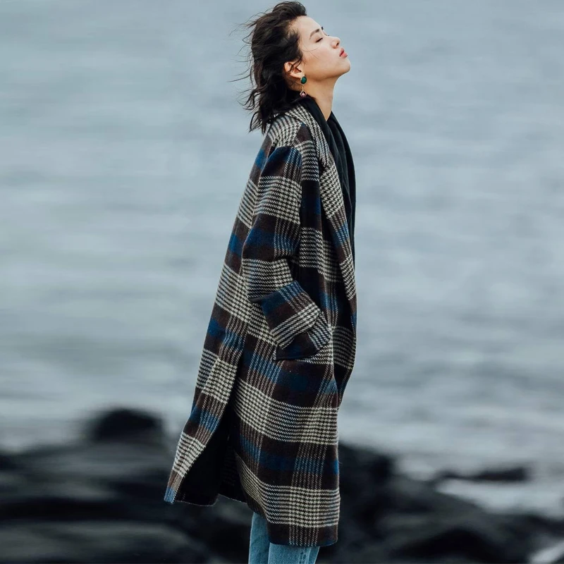 New-Autumn-and-Winter-Fashion-Real-Fur-Collar-Lace-Embroidery-Woolen-Coat-Slim-Outwear-Ultra-Long (1)