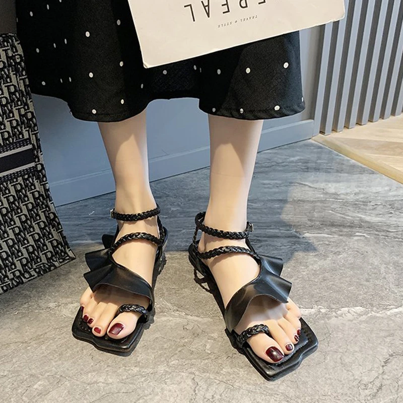 Sandalias planas de playa con volantes para mujer, Clip dedos tejida con correa cruzada, zapato de gladiador para mujer, Sandalias de tacón bajo de cuero de mujer| - AliExpress