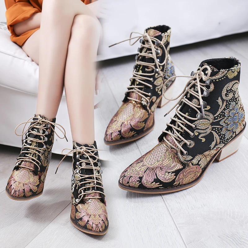

SHUJIN 2020 Elegants Lace Up Ankle Boots Spring Retro Women Embroidery Flower Short Boots Female Chunky Botas Mujer