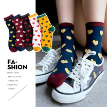 Милые рождественские носки с сердечками в стиле панк, высокое качество, модные женские носки года, уличная одежда