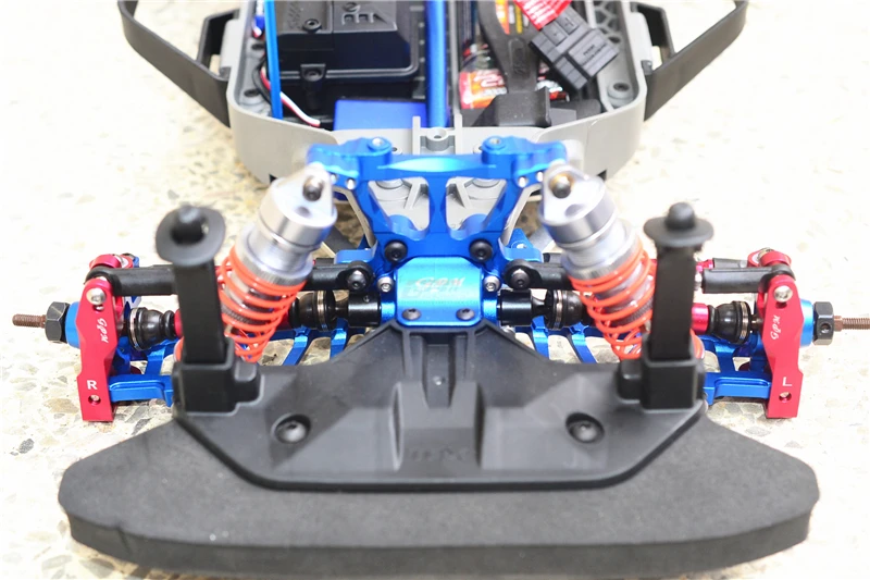 Алюминиевый передний C концентратор для 1/10 TRAXXAS RUSTLER 4X4 VXL 67076-4 Slas 4x4, Slash 4x4 Low-CG, XO-01