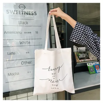 

Simple Casual Canvas Shopping Bag Eco Reusable Large Capacity Women Beach Handbags Printed Reusable Shopping Bag