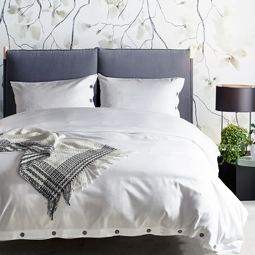 

105G Button America Size Solid Color Comfortable Quilt Cover Three-piece Home Textile Set Large Amount