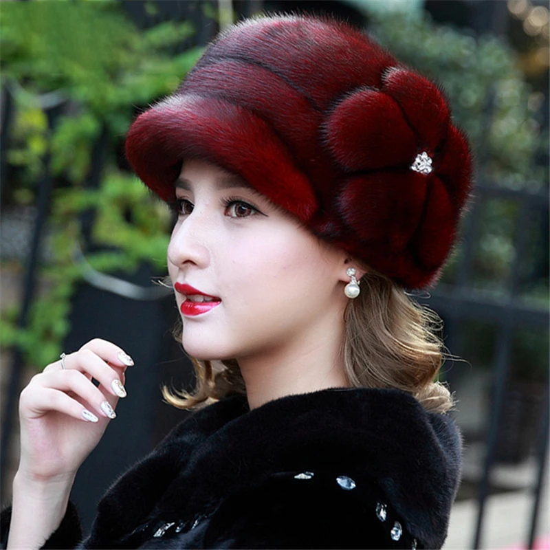 2025 Fashion Mink Fur Cap For Women Real Natural Whole Fur Hat Top