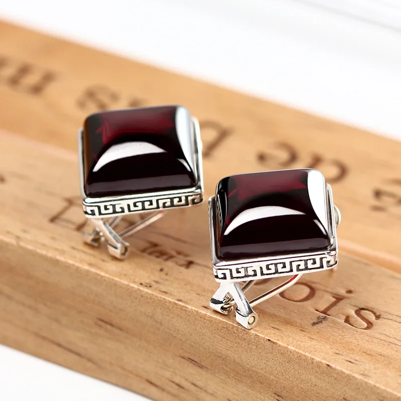 

S925 Fine Silver Ornament Ear Stud Thai Silver Retro Garnet Square Ear Clip Clip-on Elegant Women's Earrings