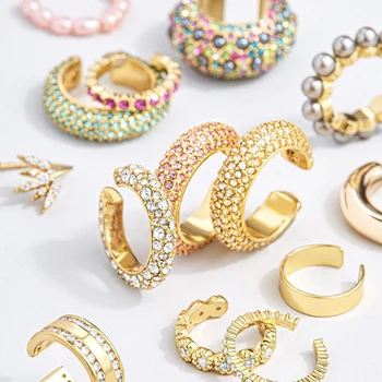 

2020 New Arrival Multicolor CZ Crystal Ear Cuff Stackable C Shaped Ear Clips No Pierced Cartilage Earring for Women Earcuffs