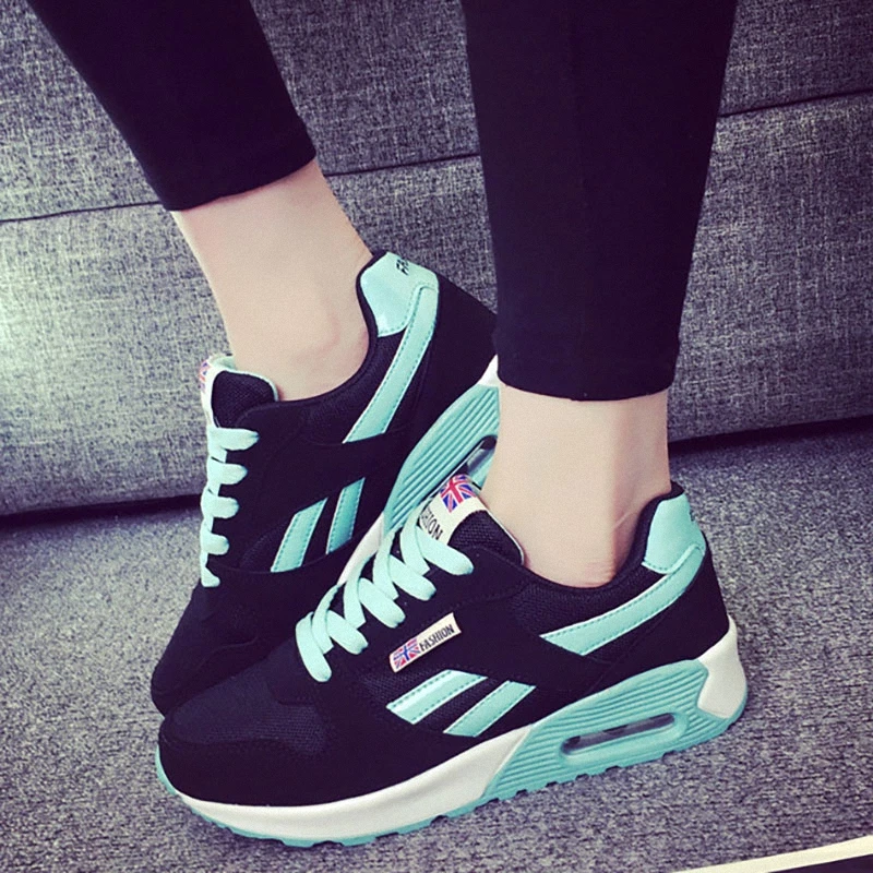 Женская обувь для бега кроссовки из сетчатого материала увеличивающие рост