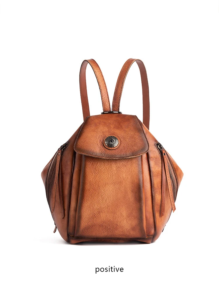 Farbe: Braun. Vorderansicht des Vintage-Rucksacks