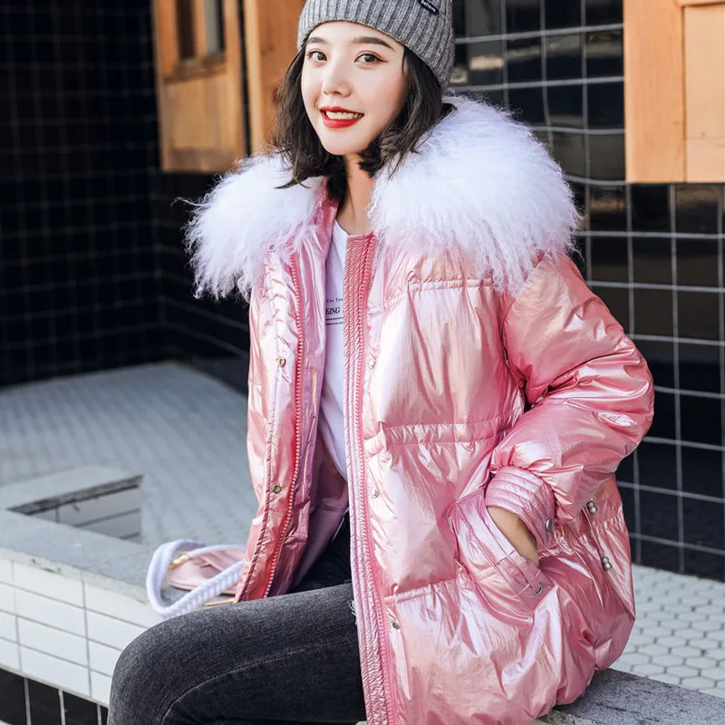 

Down Jacket Women 2020 New Beach Wool Large Wool Collar Fashion Loose White Duck Down Waist Short Black Coat Trend