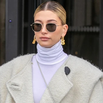 Peri'sBox 2 Sizes Thick Letter B Dangle Earrings for Women Bold Gold Color Geometrical Initial Hanging Earrings Celebrity Style