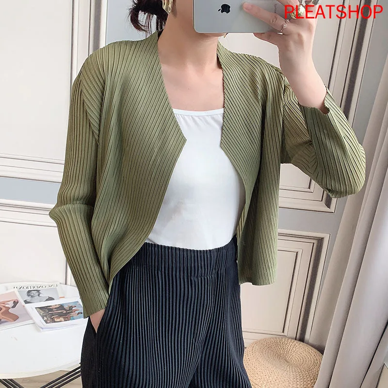 

MIYAKE Pleated Cardigan Top Women's Outdoor Temperament Non-Mainstream Autumn New Casual All-match Long-Sleeved Cropped Jacket