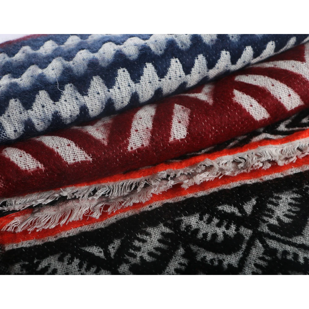 Wholesale New Fashion Chiffon Scarf Polyester Print Autumn Winter Pattern Scarves Shawl Women Design Long Soft Shawl