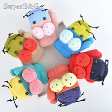 Милые Детские Зимние перчатки для мальчиков и девочек, вязаные утепленные бархатные зимние теплые перчатки, божья коровка, веревка, висячая шея, детские перчатки