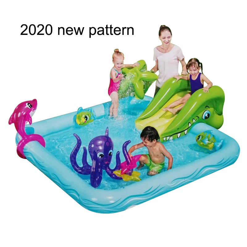 small paddling pool