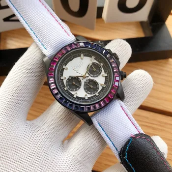 

Men's Luxury Sports Automatic Mechanical Watch Lightweight Design Style Retro Watch