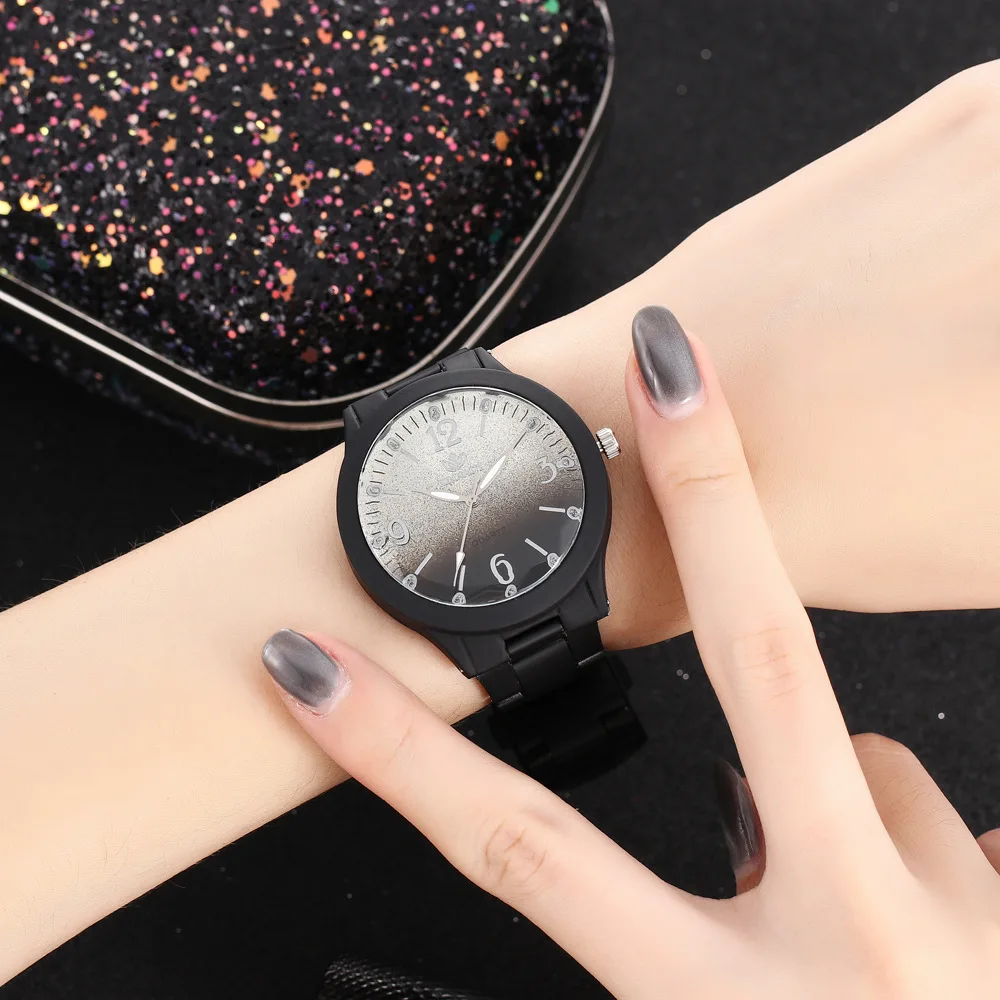 

Hot Sales Watch Diamond Set 4 with Numbers Mixed Colors Steel Belt Fashion Watch Women's Accessories Table