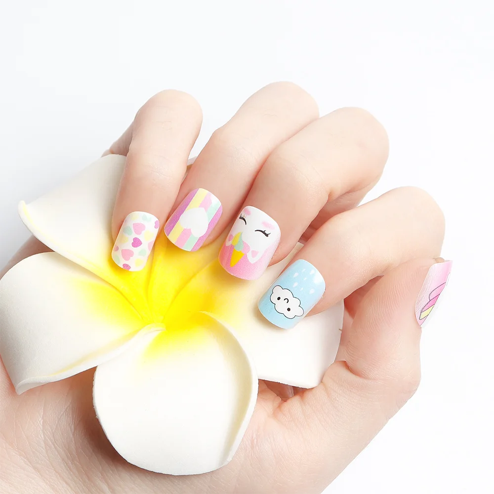 красивый летний маникюр на короткие ногти. Little nails. дизайн ногтей little big. детский маникюр. маникюр для детей.