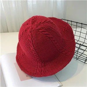 wine red Новинка зимы модные женские туфли Повседневное ведро Шапки Лидер продаж элегантный Для женщин складывающиеся однотонные кепки твист сладкий щипцы Вязание Шапки - Цвет: wine red