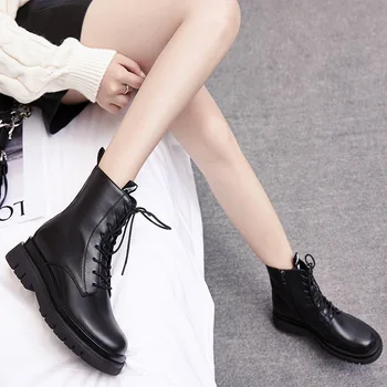 

Autumn and winter new Martin boots women 2020 British cowhide round head lace up black short boots plush cotton boots