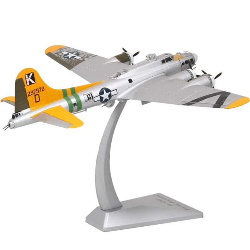 Белый 1/72 масштаб Американский Второй мировой войны B-17G B17 бомбардировщик самолет Перевозчик истребитель самолет Игрушечная модель самолета статического литья под давлением сплав Подарочный показ - Цвет: Белый