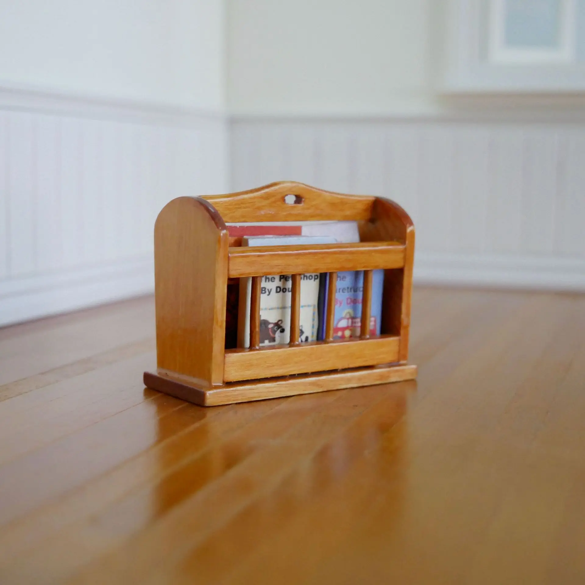 

12 Points BJD Doll House Mini Crafts Wood Rack Newspapers Rack