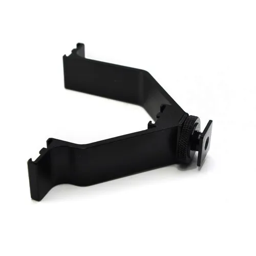 Easy-Hood-Triple-shoe-V-Bracket-V-Shape-10-5CM-Wide-Metal-3-Hot-Shoe-Bracket (1).jpg