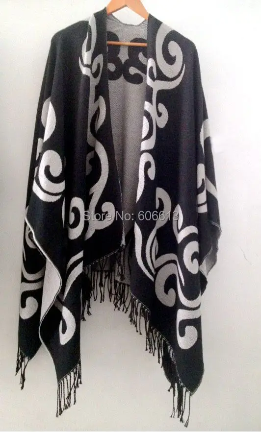 poncho 1.jpg