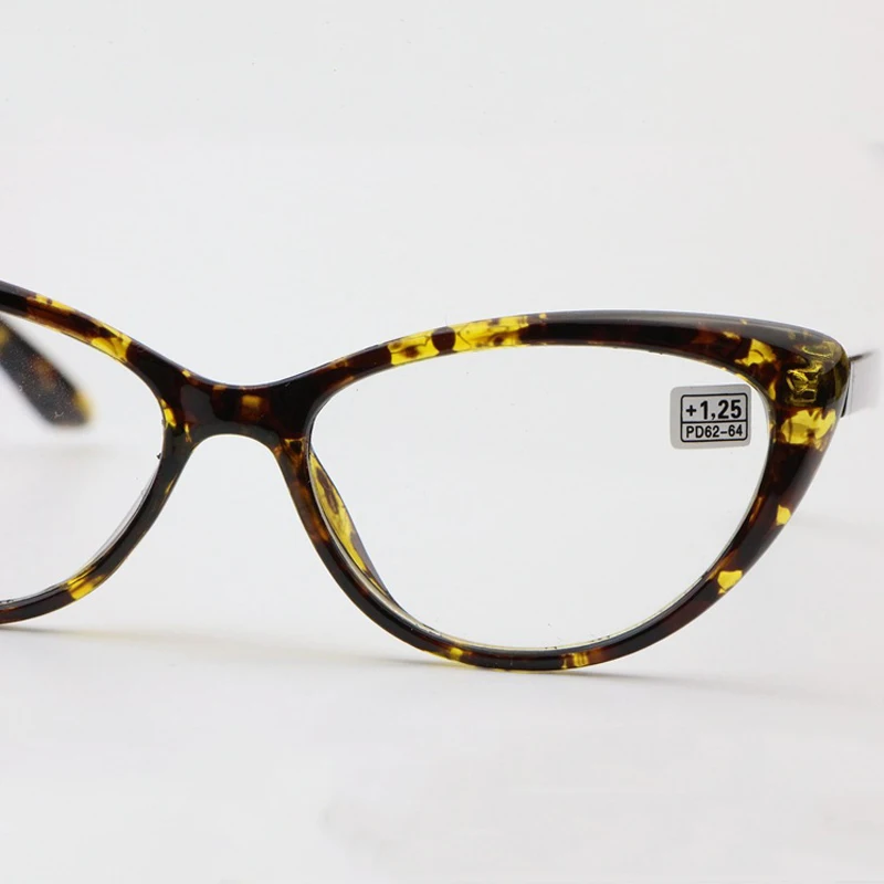 iboode Retro Floral Cat Eye Reading Glasses Women Men Ultralight Presbyopic Glasses +1.25 1.5 1.75 2.0 2.25 2.5 2.75 3.0 3.5 4.0