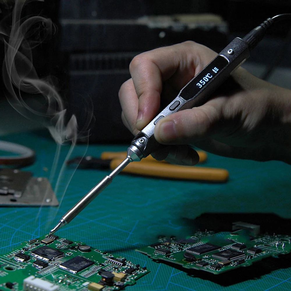 

TS100-I DC12-24V Digital OLED Programmable Portable Intelligent Electric Soldering Iron Adjustable Temperature Welding Tool