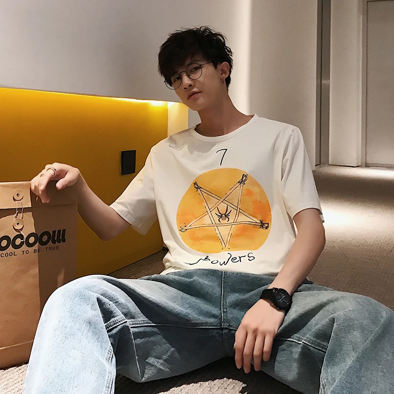 

Men's T shirt 2019 new summer geometric print cotton loose round collar short sleeve slim casual personality of young men's wear