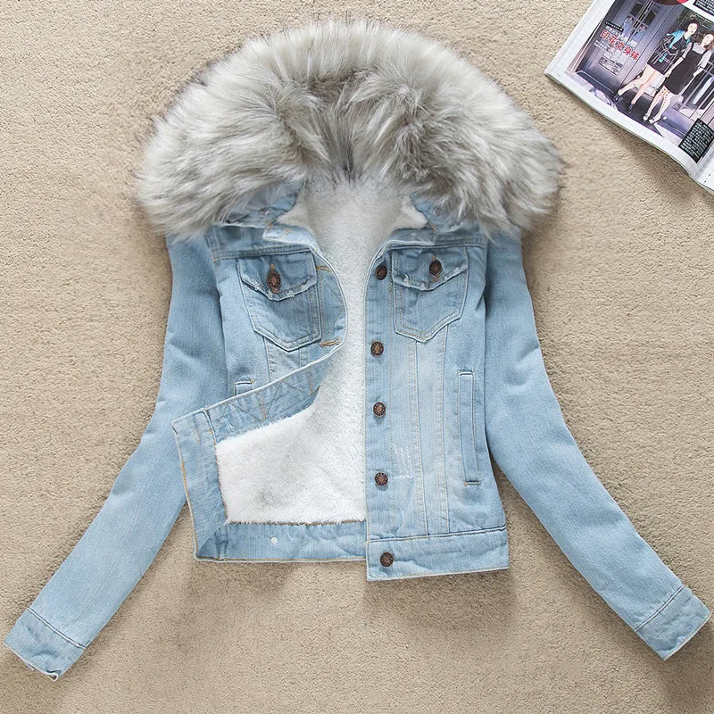 Best  New Denim Jacket Fur Collar Warm Parka Winter Basic Bomber Jean Coat Women Lamb Fur Padded Outwear 