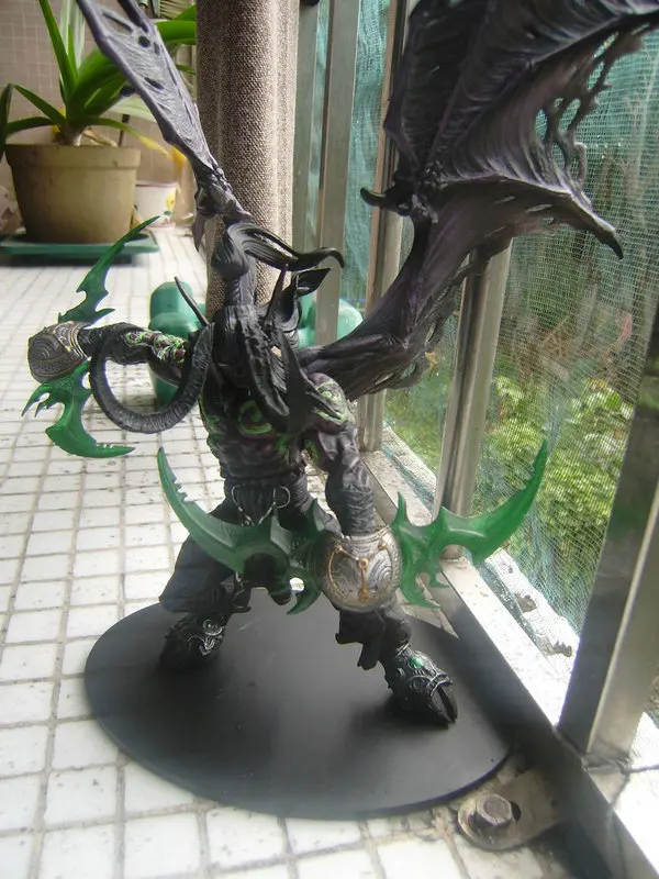 Demon Hunter Illidan мультфильм фигурка WOW игра модель фильма милые фигурки Коллекционная