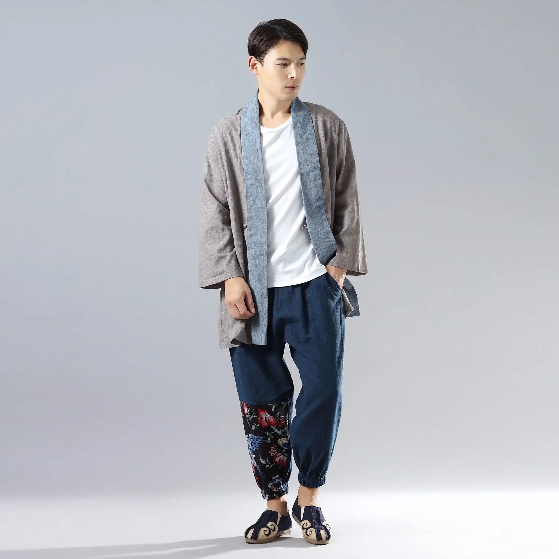 

Men Kimono Cardigan Cotton Linen Long Sleeve Jacket China Style vintage Loose Contrast Color Streetwear harajuku Cardigan coats