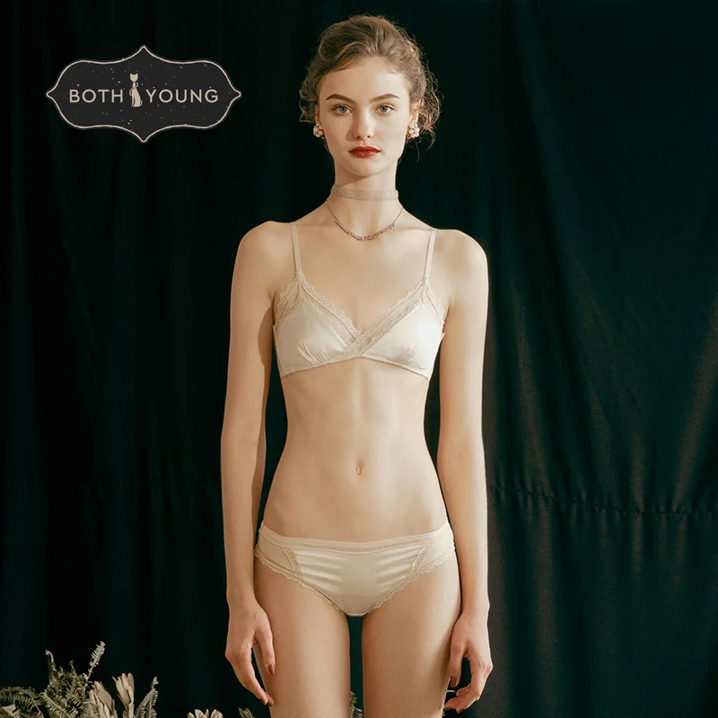 

BOTHYOUNG Thin Non-Wired Lingerie Set Underwear Sexy Lace Ladies Bra Set Bralette Set