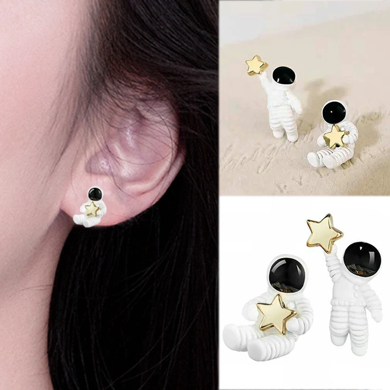 

Hot New 1Pair Asymmetrical Earring Valentines Gift Women Girl Gift Starry Sky Space Star Creative Astronaut Cute Small Jwelry