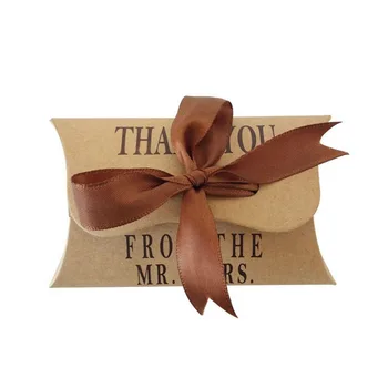 

Dabonas Kraft Paper Pillow Box Packaging Candy Gift Boxes Jewelry Box for Wedding 50pcs/lot Factory direct selling