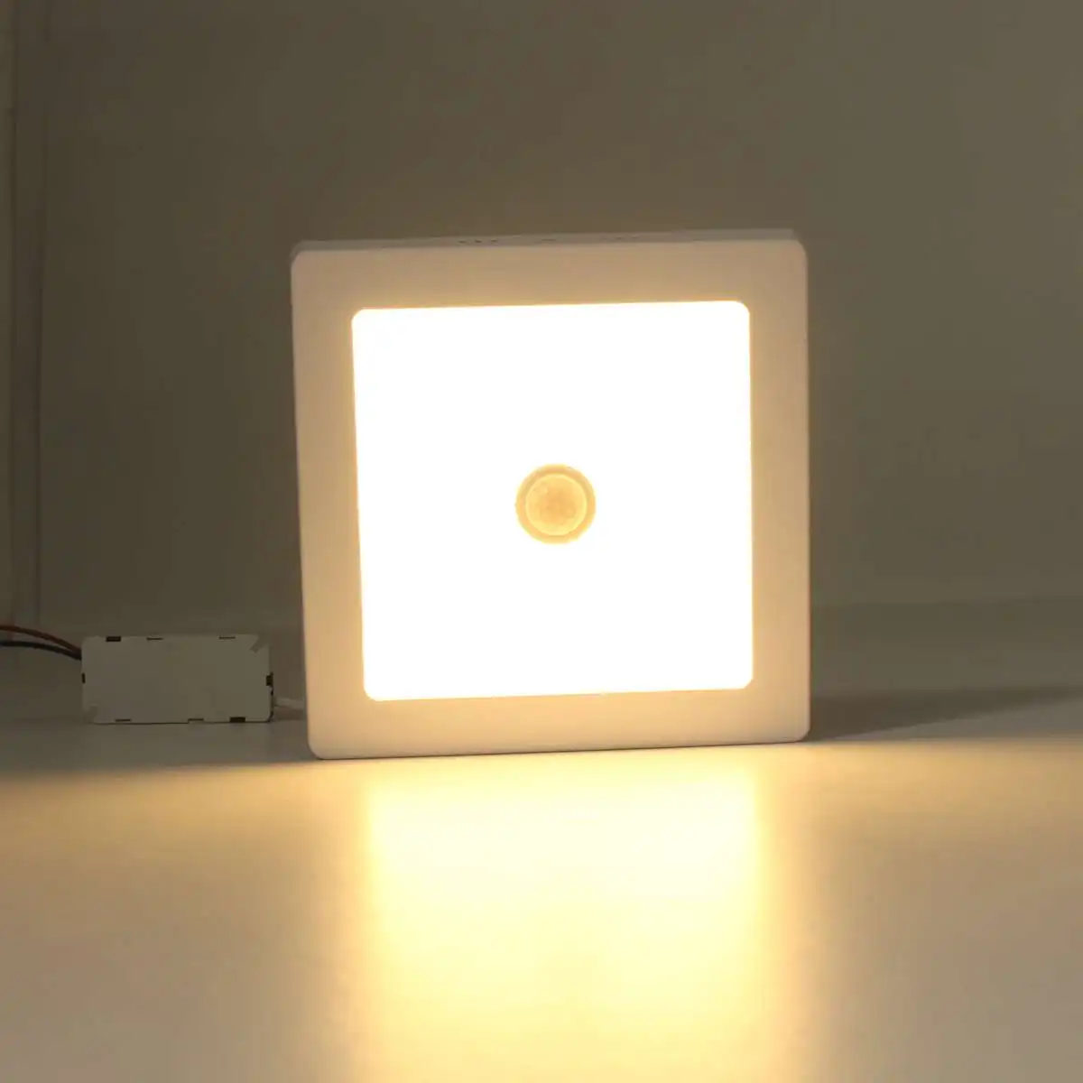 

Smuxi AC85-265V LED Ceiling light 12W Body Sensing Round Square Shape LED Down Light Ceiling Recessed Spot Light