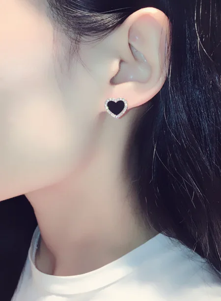 

Personality temperament cute black Heart Zircon earrings needle korean earrings for Lady
