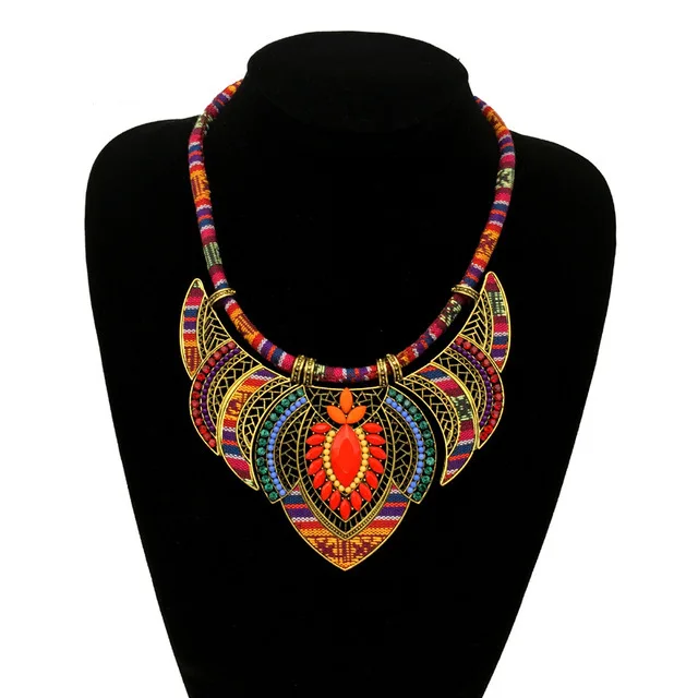 

Bohemian Nationality pendant cosutme ethnic Necklace braided rope Alloy with gem Jewelry for woman statement custom necklace