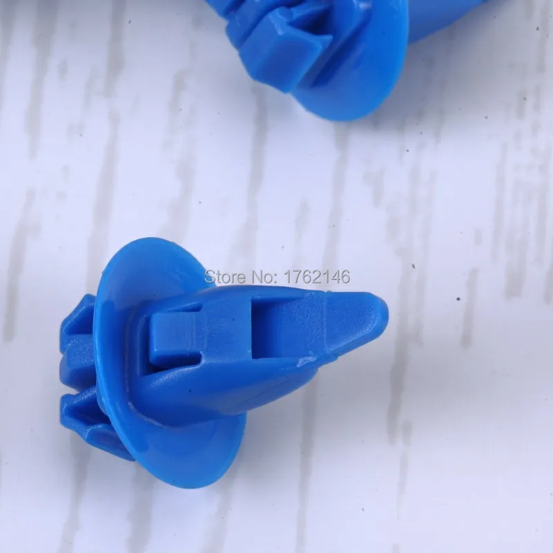 50x Nylon Fender Wheel Flare Moulding Fastener Clips For Toyota