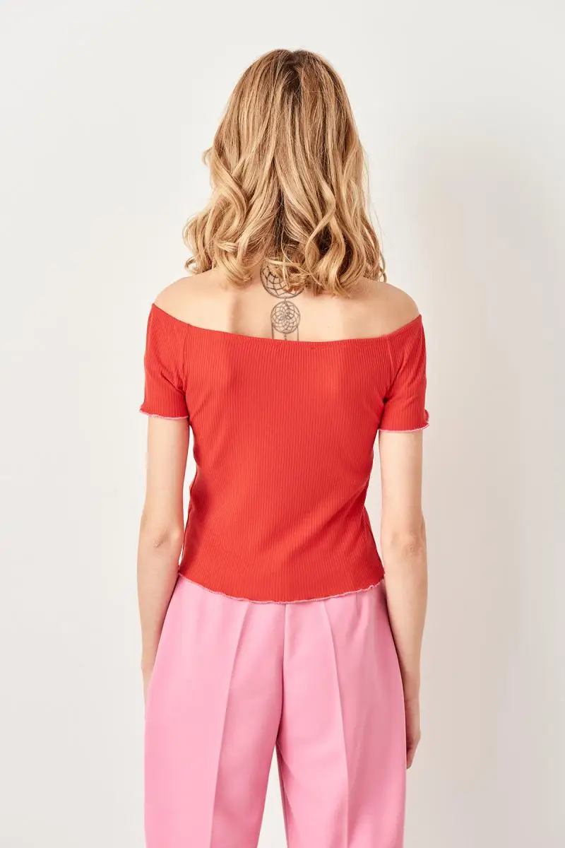 Trendyol Красная Трикотажная блузка в рубчик TWOSS19FV0088|Блузки| |